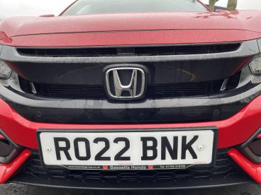 SPOTICAR Honda Civic 1.0 Vtec Turbo Sr Cvt Euro 6 (s/s) 5dr Used Car - Saloon Petrol Red - Swansea - 1200583134_4