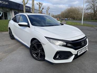 SPOTICAR Honda Civic 1.5 Vtec Turbo Sport Euro 6 (s/s) 5dr Used Car - Saloon Petrol White - Swansea - 1200584292_1