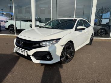 SPOTICAR Honda Civic 1.0 Vtec Turbo Sr Euro 6 (s/s) 5dr Used Car - Saloon Petrol White - Boston - 1200586180_5