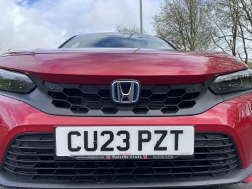 SPOTICAR Honda Civic 2.0 H I-mmd Sport Ecvt Euro 6 (s/s) 5dr Used Car - Saloon Hybrid Red - Swansea - 1200595820_4