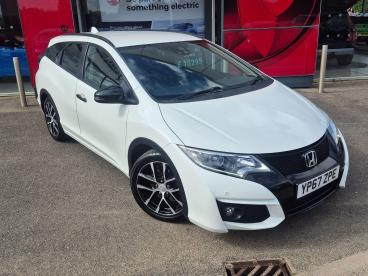 SPOTICAR Honda Civic 1.8 I-vtec Sport Tourer Auto Euro 6 5dr (navi) Used Car - Estate Petrol White - Boston - 1200597566_5