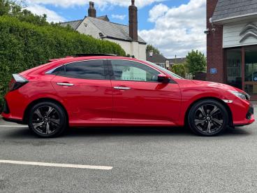 SPOTICAR Honda Civic 1.5 Vtec Turbo Gpf Prestige Cvt Euro 6 (s/s) 5dr Used Car - Saloon Petrol Red - Chorley - 1200602378_3