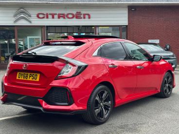 SPOTICAR Honda Civic 1.5 Vtec Turbo Gpf Prestige Cvt Euro 6 (s/s) 5dr Used Car - Saloon Petrol Red - Chorley - 1200602378_5