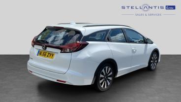SPOTICAR Honda Civic 1.8 I-vtec Se Plus Tourer Auto Euro 6 5dr Used Car - Estate Petrol White - Walton On Thames - 1200608686_3