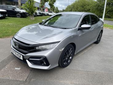 SPOTICAR Honda Civic 1.0 Vtec Turbo Sr Euro 6 (s/s) 5dr Used Car - Saloon Petrol Silver - Swansea - 1200614400_3