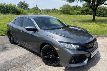 SPOTICAR Honda Civic 1.0 Vtec Turbo Sr Euro 6 (s/s) 5dr Used Car - Saloon Petrol Grey - Bridgend - 1200618970_1