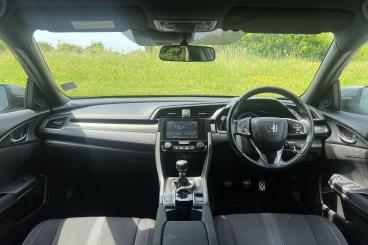 SPOTICAR Honda Civic 1.0 Vtec Turbo Sr Euro 6 (s/s) 5dr Used Car - Saloon Petrol Grey - Bridgend - 1200618970_4
