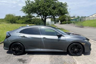 SPOTICAR Honda Civic 1.0 Vtec Turbo Sr Euro 6 (s/s) 5dr Used Car - Saloon Petrol Grey - Bridgend - 1200618970_5