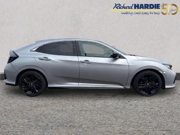 SPOTICAR Honda Civic 1.6 I-dtec Ex Auto Euro 6 (s/s) 5dr Used Car - Saloon Diesel Silver - Wallsend - 1200621599_5