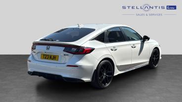 SPOTICAR Honda Civic 2.0 H I-mmd Sport Ecvt Euro 6 (s/s) 5dr Used Car - Saloon Hybrid White - Bristol - 1200625435_3