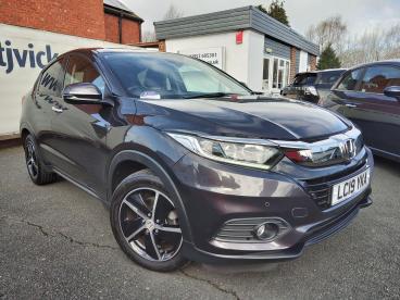 SPOTICAR Honda Hr-v 1.5 I-vtec Se Euro 6 (s/s) 5dr Used Car - Suv Petrol Black - Telford - 1200583923_1