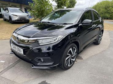 SPOTICAR Honda Hr-v 1.5 I-vtec Ex Euro 6 (s/s) 5dr Used Car - Suv Petrol Black - Swansea - 1200627598_3