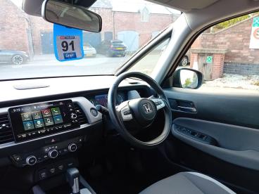 SPOTICAR Honda Jazz 1.5 H I-mmd Crosstar Ex Ecvt Euro 6 (s/s) 5dr Used Car - City Car Hybrid Red - Warwick - 1200548828_4