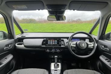 SPOTICAR Honda Jazz 1.5 H I-mmd Ex Ecvt Euro 6 (s/s) 5dr Used Car - City Car Hybrid White - Bridgend - 1200555592_4