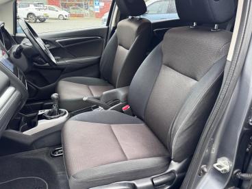 SPOTICAR Honda Jazz 1.3 I-vtec Ex Navi Euro 6 (s/s) 5dr Used Car - City Car Petrol Grey - Chorley - 1200578104_2