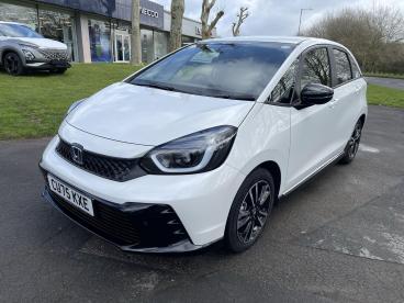 SPOTICAR Honda Jazz 1.5 H I-mmd Advance Sport Ecvt Euro 6 (s/s) 5dr Used Car - City Car Hybrid White - Swansea - 1200590913_3