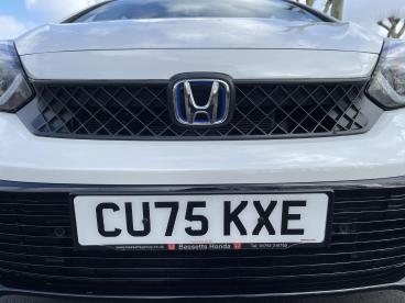 SPOTICAR Honda Jazz 1.5 H I-mmd Advance Sport Ecvt Euro 6 (s/s) 5dr Used Car - City Car Hybrid White - Swansea - 1200590913_4