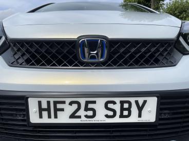 SPOTICAR Honda Jazz 1.5 H I-mmd Advance Ecvt Euro 6 (s/s) 5dr Used Car - City Car Hybrid White - Swansea - 1200627600_4