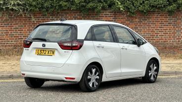 SPOTICAR Honda Jazz 1.5 H I-mmd Sr Ecvt Euro 6 (s/s) 5dr Used Car - City Car Hybrid White - Hemel Hempstead - 1200628270_3