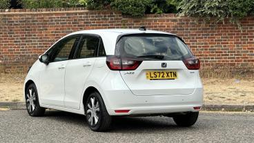 SPOTICAR Honda Jazz 1.5 H I-mmd Sr Ecvt Euro 6 (s/s) 5dr Used Car - City Car Hybrid White - Hemel Hempstead - 1200628270_5
