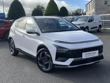 SPOTICAR Hyundai Bayon 1.0 T-gdi Premium Euro 6 (s/s) 5dr Used Car - Suv Petrol White - Eglinton - 1200546192_5