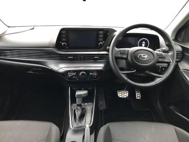 SPOTICAR Hyundai Bayon 1.0 T-gdi Mhev Se Connect Dct Euro 6 (s/s) 5dr Used Car - Suv Hybrid Grey - Bangor - 1200578742_4