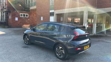 SPOTICAR Hyundai Bayon 1.0 T-gdi Mhev Se Connect Dct Euro 6 (s/s) 5dr Used Car - Suv Hybrid Grey - Stockport - 1200592981_5