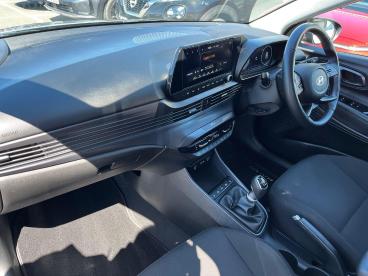 SPOTICAR Hyundai Bayon 1.0 T-gdi Premium Euro 6 (s/s) 5dr Used Car - Suv Petrol Grey - Blackpool - 1200603385_2
