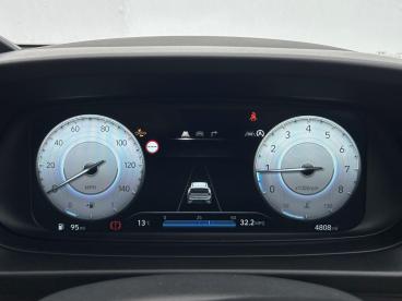 SPOTICAR Hyundai Bayon 1.0 T-gdi Advance Euro 6 (s/s) 5dr Used Car - Suv Petrol White - Preston - 1200603412_3