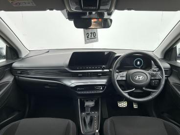 SPOTICAR Hyundai Bayon 1.0 T-gdi Premium Dct Euro 6 (s/s) 5dr Used Car - Suv Petrol White - Preston - 1200604356_5