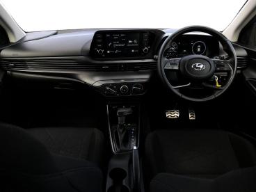 SPOTICAR Hyundai Bayon 1.0 T-gdi Mhev Se Connect Dct Euro 6 (s/s) 5dr Used Car - Suv Hybrid Black - Bangor - 1200631955_4