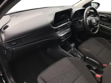 SPOTICAR Hyundai Bayon 1.0 T-gdi Mhev Premium Dct Euro 6 (s/s) 5dr Used Car - Suv Hybrid Black - Bangor - 1200639454_5
