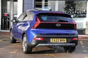 SPOTICAR Hyundai Bayon 1.0 T-gdi Mhev Premium Dct Euro 6 (s/s) 5dr Used Car - Suv Hybrid Blue - Bulkington - 1200644349_3