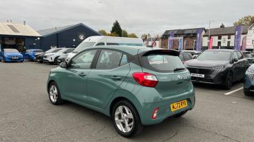 SPOTICAR Hyundai I10 1.0 Se Connect Euro 6 (s/s) 5dr Used Car - City Car Petrol Green - Stockport - 1200548783_5