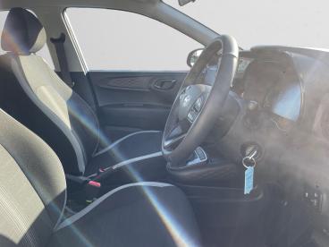 SPOTICAR Hyundai I10 1.2 Advance Auto Euro 6 (s/s) 5dr Used Car - City Car Petrol Blue - Clacton-on-sea - 1200554350_3