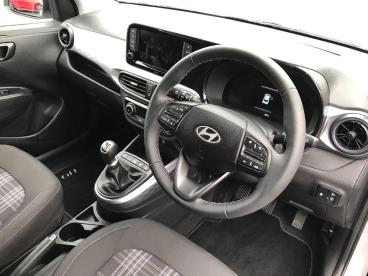 SPOTICAR Hyundai I10 1.0 Premium Euro 6 (s/s) 5dr Used Car - City Car Petrol Grey - Bangor - 1200573766_3