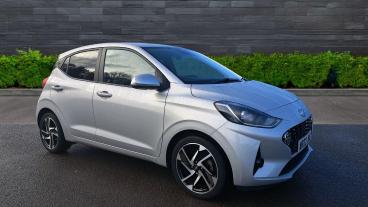 SPOTICAR Hyundai I10 1.2 Premium Auto Euro 6 (s/s) 5dr Used Car - City Car Petrol Silver - Telford - 1200578603_1