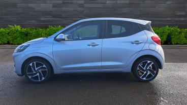 SPOTICAR Hyundai I10 1.2 Premium Auto Euro 6 (s/s) 5dr Used Car - City Car Petrol Silver - Telford - 1200578603_4