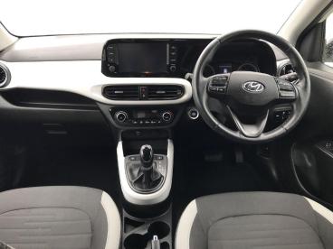 SPOTICAR Hyundai I10 1.2 Premium Auto Euro 6 (s/s) 5dr Used Car - City Car Petrol White - Bangor - 1200588483_4