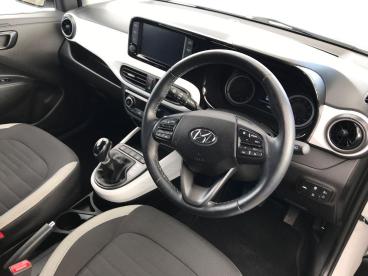 SPOTICAR Hyundai I10 1.2 Premium Auto Euro 6 (s/s) 5dr Used Car - City Car Petrol White - Bangor - 1200588484_3