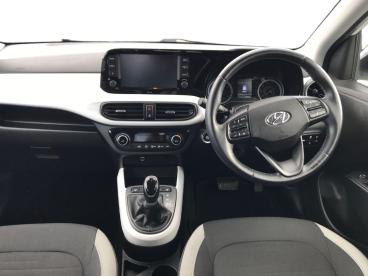 SPOTICAR Hyundai I10 1.2 Premium Auto Euro 6 (s/s) 5dr Used Car - City Car Petrol White - Bangor - 1200588484_4