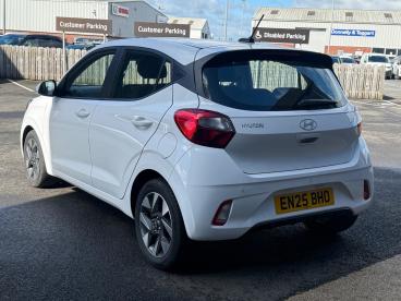 SPOTICAR Hyundai I10 1.0 Advance Auto Euro 6 (s/s) 5dr Used Car - City Car Petrol White - Eglinton - 1200595839_4