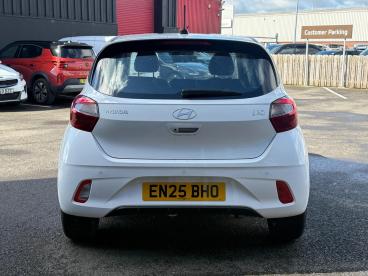 SPOTICAR Hyundai I10 1.0 Advance Auto Euro 6 (s/s) 5dr Used Car - City Car Petrol White - Eglinton - 1200595839_5