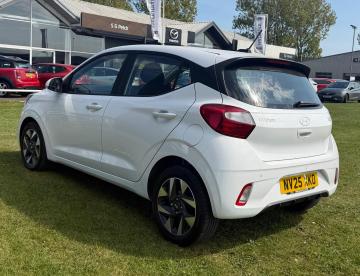 SPOTICAR Hyundai I10 1.2 Advance Euro 6 (s/s) 5dr Used Car - City Car Petrol White - Darlington - 1200598253_3