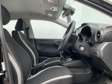 SPOTICAR Hyundai I10 1.0 Advance Auto Euro 6 (s/s) 5dr Used Car - City Car Petrol Black - Preston - 1200598339_5