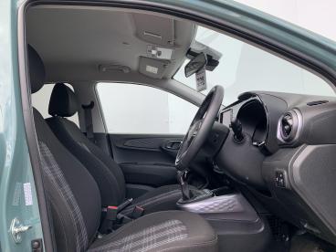 SPOTICAR Hyundai I10 1.2 Premium Auto Euro 6 (s/s) 5dr Used Car - City Car Petrol Green - Preston - 1200598342_2