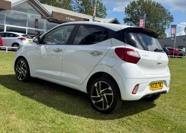 SPOTICAR Hyundai I10 1.0 Premium Euro 6 (s/s) 5dr Used Car - City Car Petrol White - Darlington - 1200602530_3