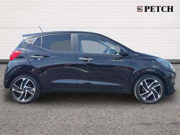 SPOTICAR Hyundai I10 1.0 Premium Euro 6 (s/s) 5dr Used Car - City Car Petrol Black - Darlington - 1200612839_2