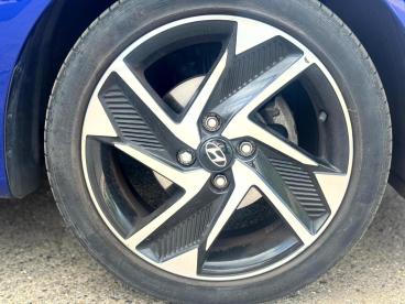SPOTICAR Hyundai I10 1.0 Premium Euro 6 (s/s) 5dr Used Car - City Car Petrol Blue - Bury St. Edmunds - 1200614434_4
