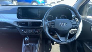 SPOTICAR Hyundai I10 1.2 Premium Euro 6 (s/s) 5dr Used Car - City Car Petrol Blue - Redditch - 1200618621_4